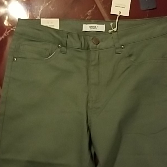 NEW - Forever 21 Skinny Jean - Picture 2 of 5